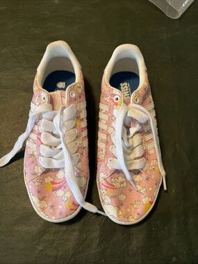 Kids Pink Cloud & Rainbow Print Sneakers - Brand Unknown